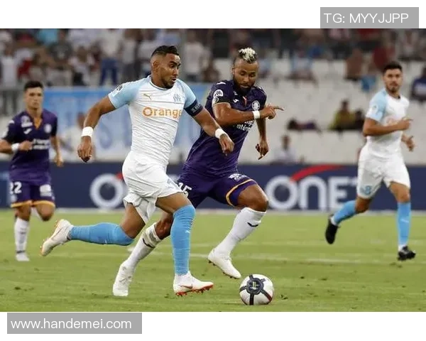 法甲激战亚眠主场迎战马赛双方争夺关键三分的精彩对决